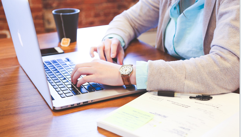 教育培训网站建设积极探索差异化课程模式，提供更多样化的学习内容