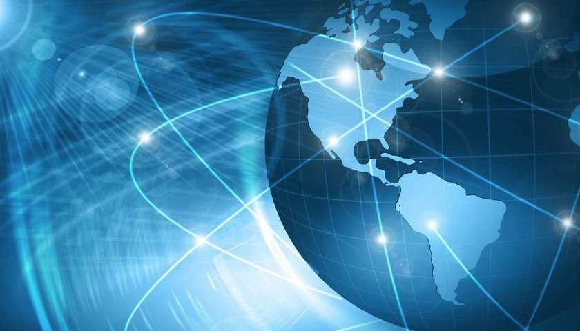 探索未来高端网站建设：揭示关键发展趋势与技术创新